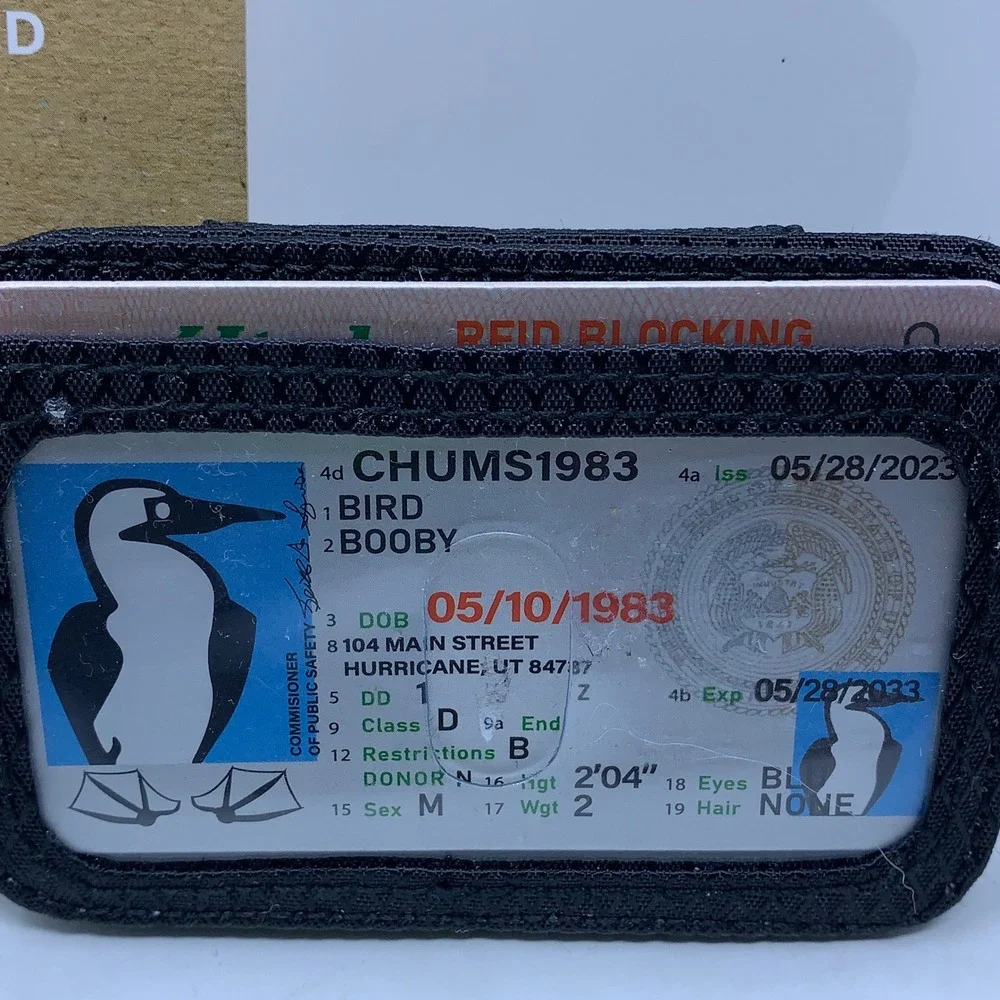 Chums Unisex OS Black Bandit Bi-Fold RFID ID Window Wallet 18808 NWT